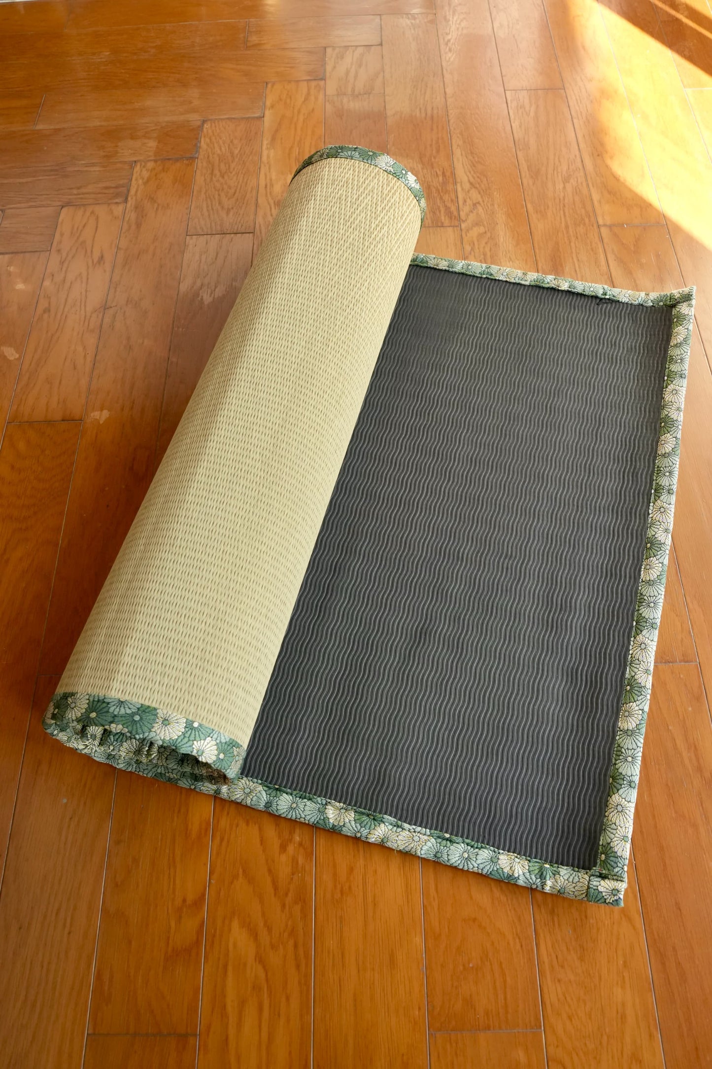 Tatami Yoga Mat Herringbone